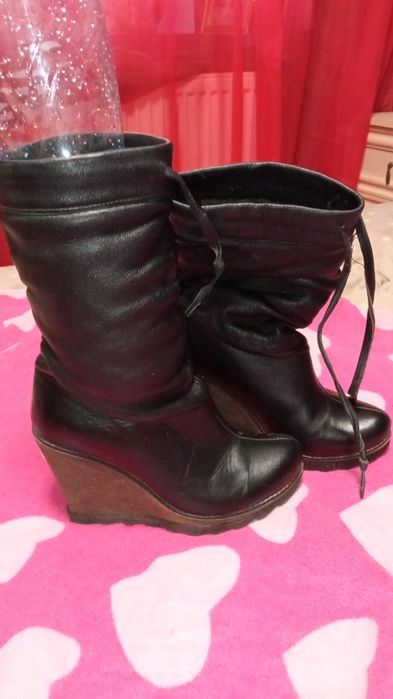 Кожаные  зимние сапоги