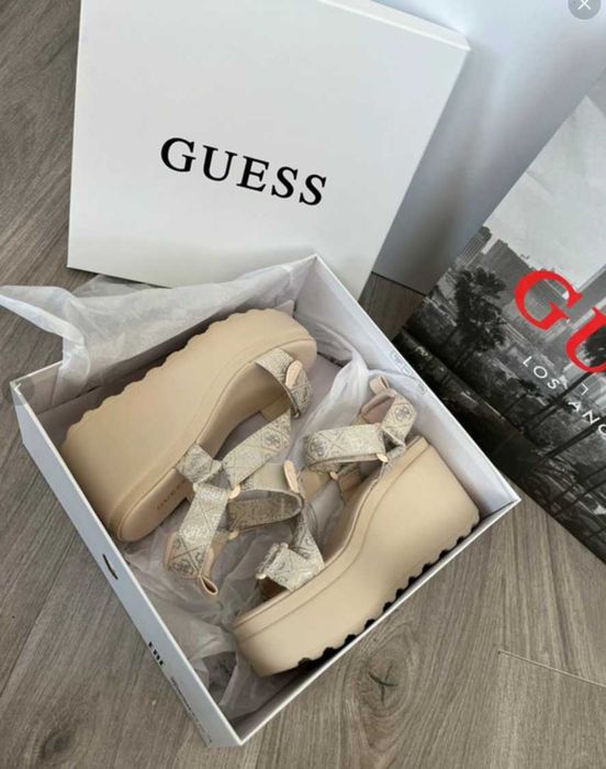 Sandały damskie guess