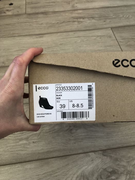 Черевики ECCO 39 р.