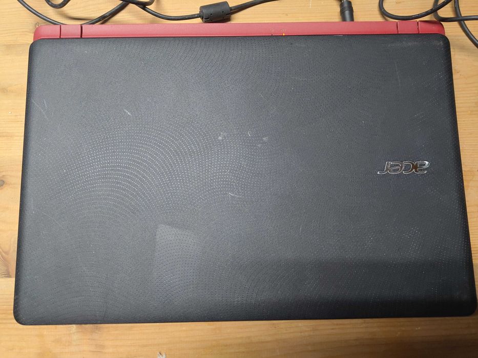 Laptop Acer Aspire ES1-523/524