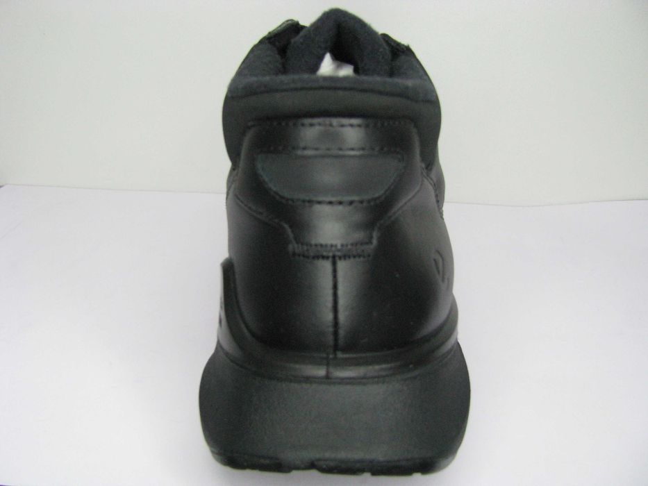 40,43,45р Утеплені чоловічі кросівки ECCO 830894/01001
