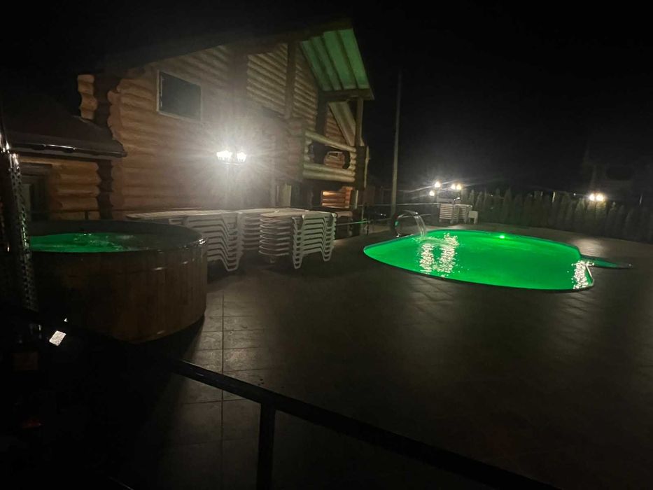 Оренда будинку подобова, особняк Львів: чан, лазня, барбекю, басейн