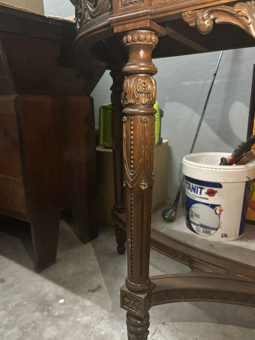 Movel aparador antigo