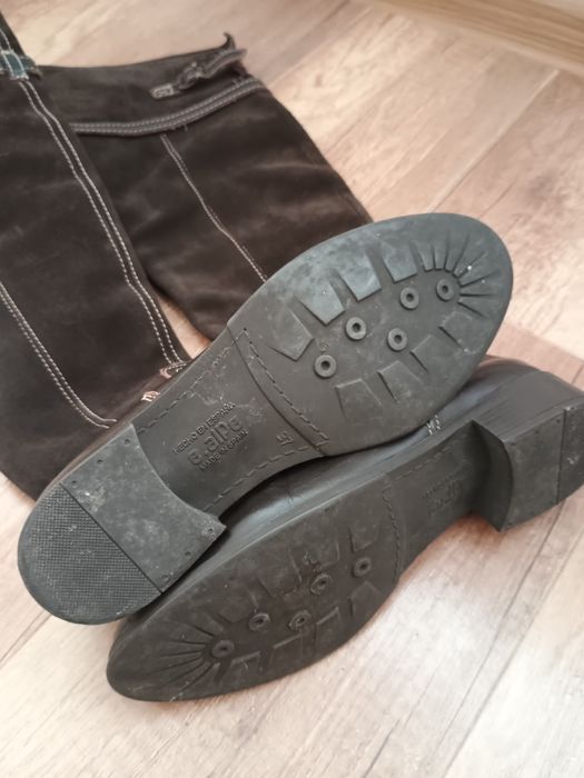 Buty skórzane damskie.