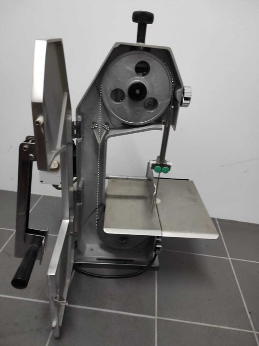 Serra de Cortar Peixe64185677170306123