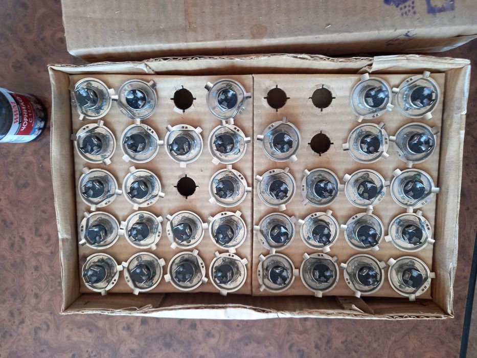 Лампа галогенова Н4 12v