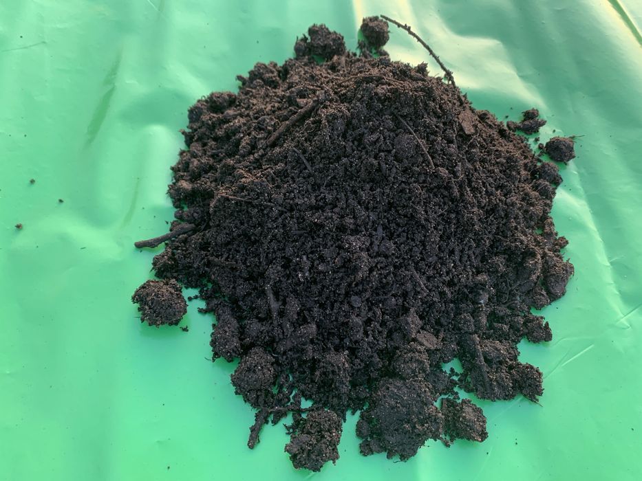 Ziemia ogrodowa, czarnoziem, ziemia uprawowa, dostawa