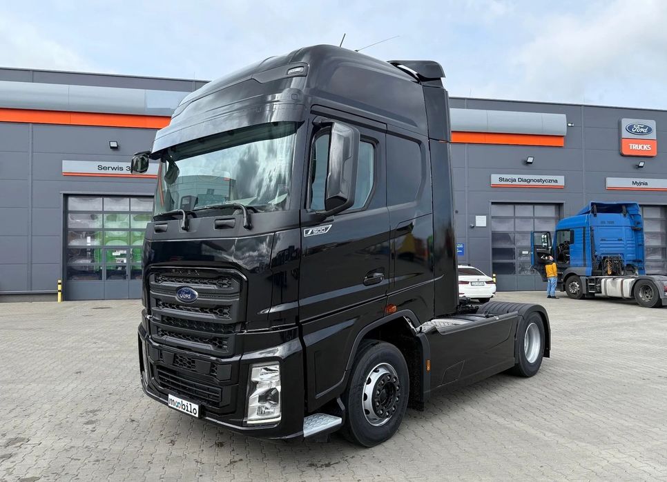 Ford F-MAX  Ford F-MAX rocznik 2025 ubezpieczenie na pierwszy rok GRATIS!!!