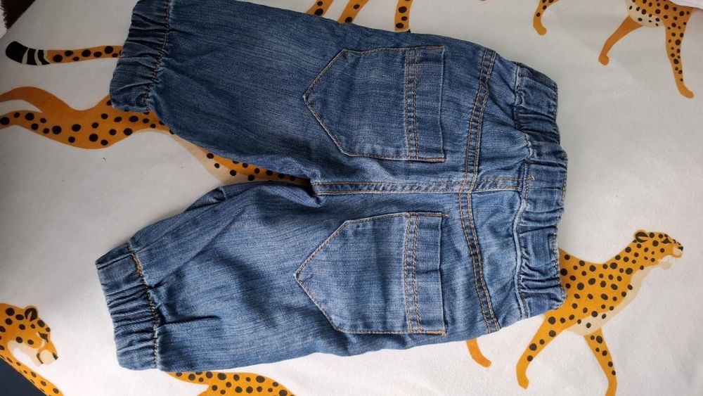 Spodnie jeansowe dla niemowląt