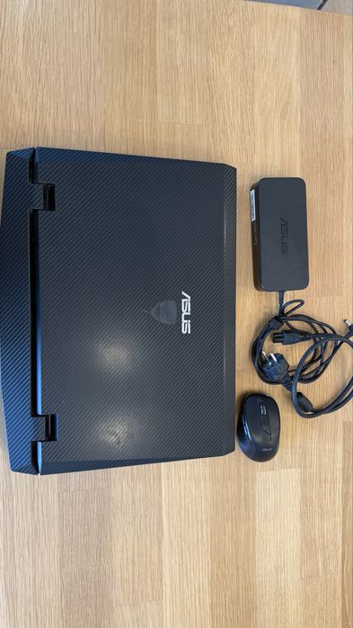 Portátil Asus G73SW 24GB Memoria