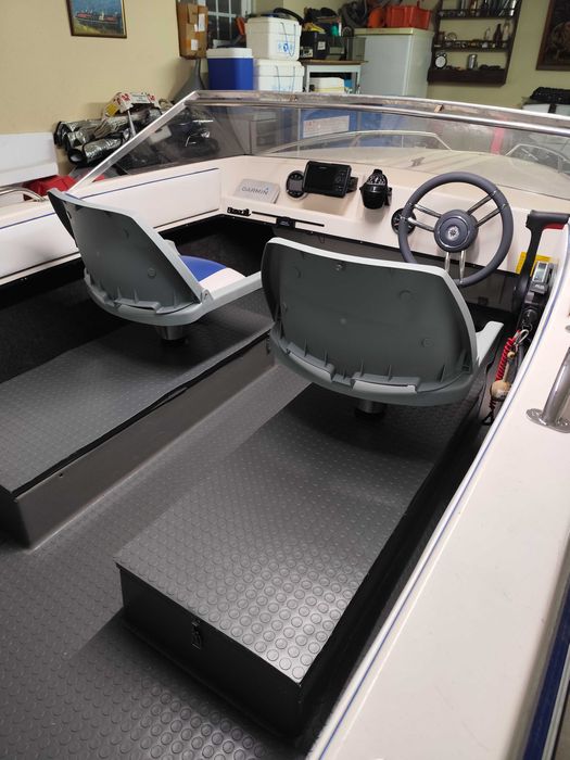 Riamar 430 LX c/ Mercury 50 hp ( injeção ) 4 tempos