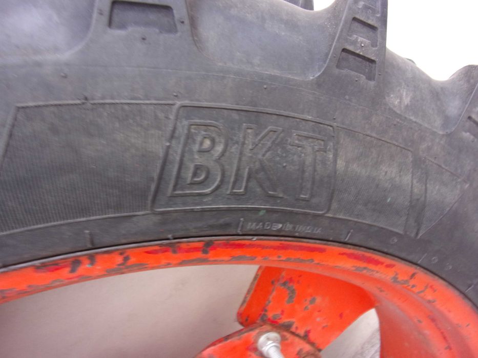 Koła wąskie międzyrzędowe 9,5 x 36 zetor ursus nh mf deutz same