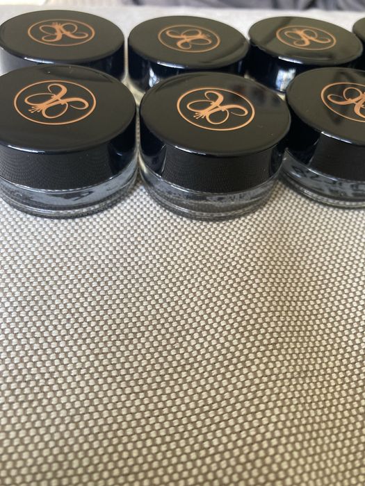 Anastasia Beverly Hills DIPBROW Pomade