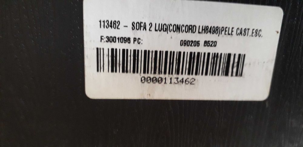 sofa em pele castanho escuro 2 lugares