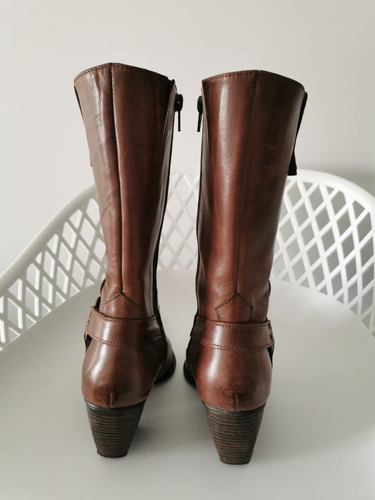 Botas em pele Tam. 37