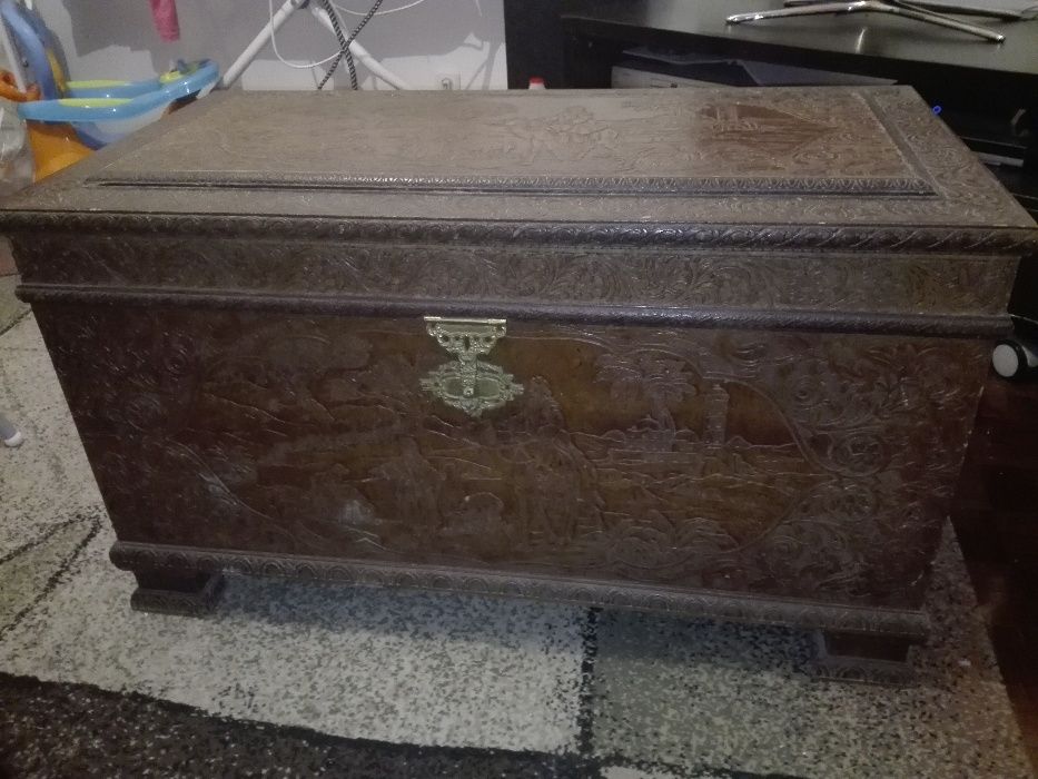 Antique CANFORA Solid Armoire431701447421480965