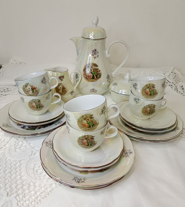 Чайный сервиз "Мадонна" ГДР  KAHLA. 4500 грн.