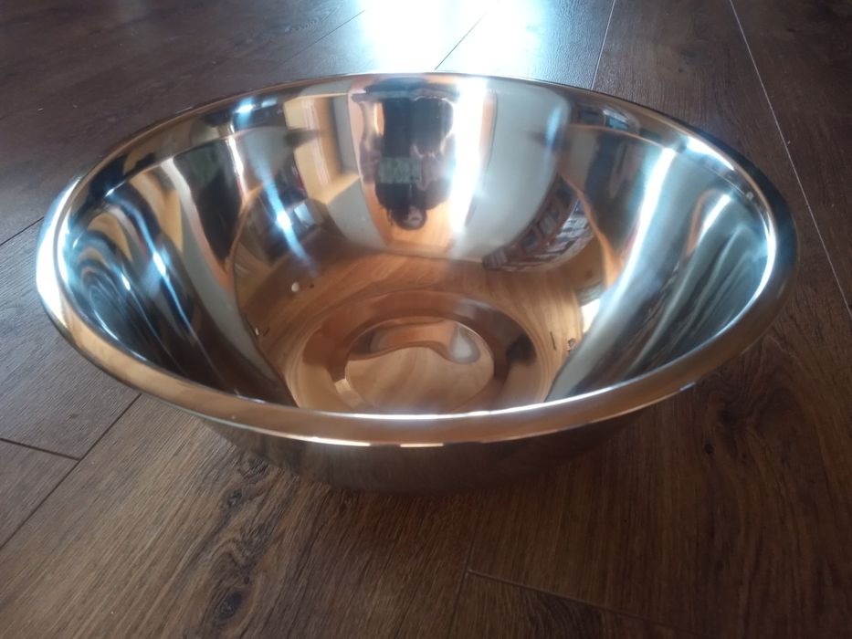 Nowa Duża miska stali nierdzewna 32 cm