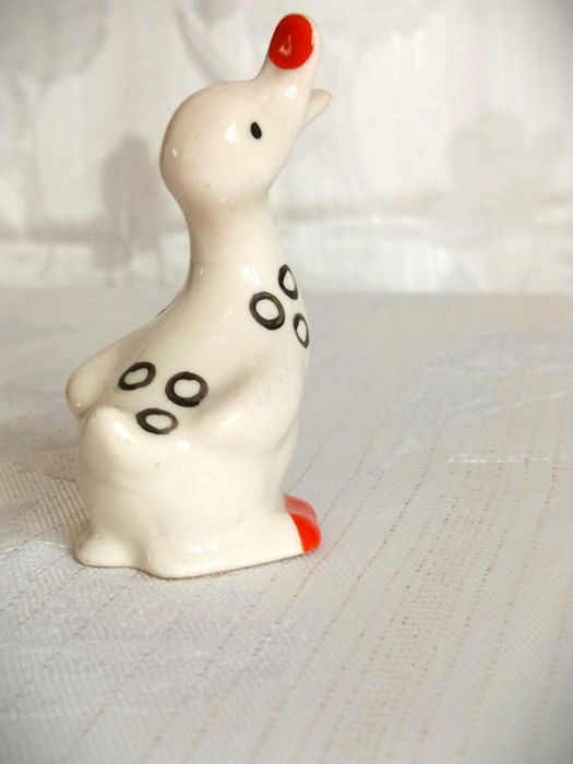 figurka porcelana Chodzież kaczka PRL