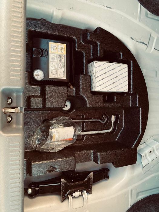 Mitsubishi Lancer Evolution IX512765893281075205