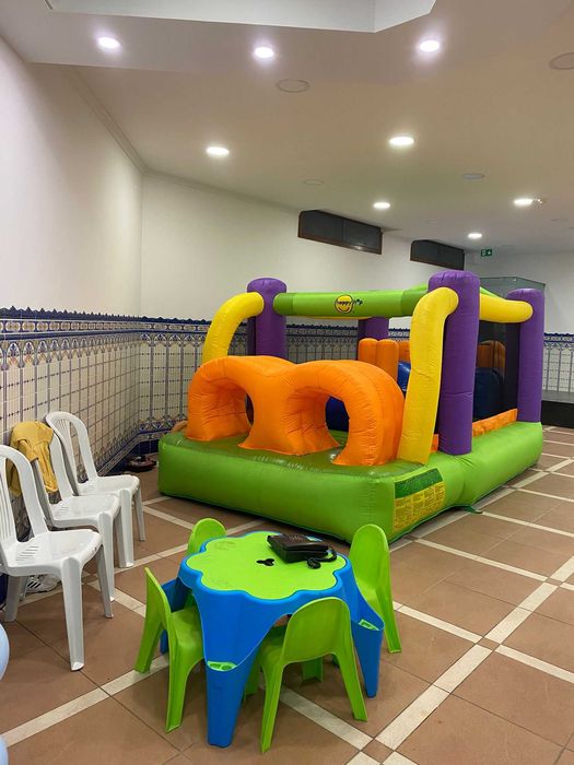 Espaço para festas e eventos/reuniões/aulas- hora/dia/mês