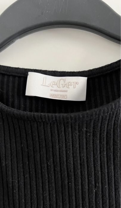 Body / High-cut body / Hoch geschnittener Body von LeGer (38)