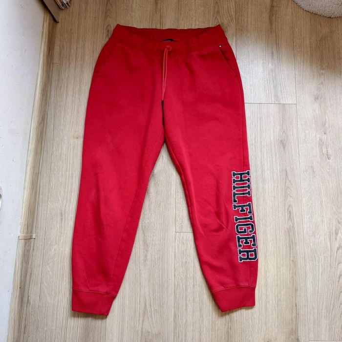 Spodnie damskie Tommy Hilfiger