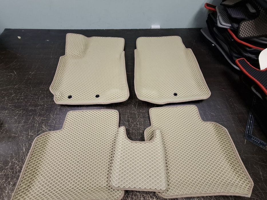 Коврики для авто EVA. Килимки Єва, пошиття на всі моделі. Пишіть!