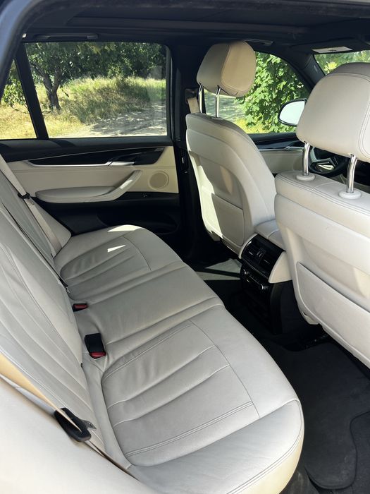 Продам BMW X 5..