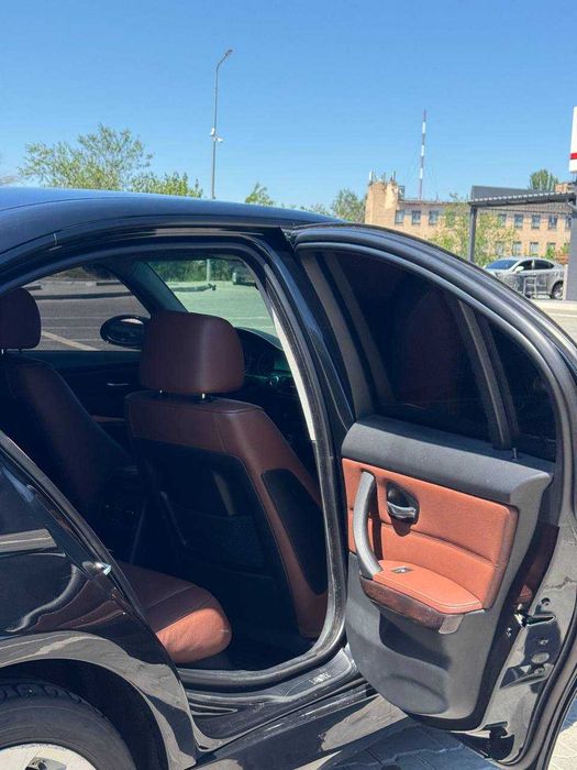 BMW 325I 2008 VIN WBAVH31090A261875 фото оголошення 6 з 16
