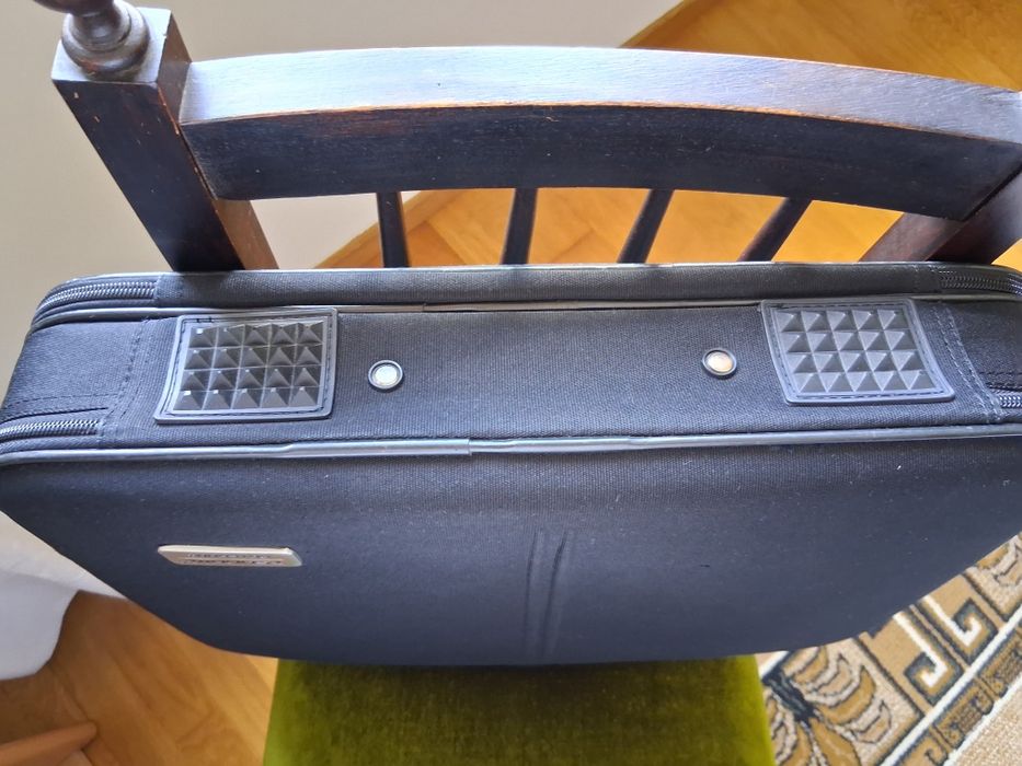 Mala Rígida para PC portátil