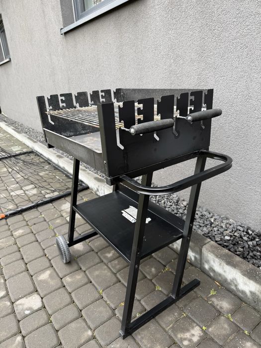 Uzywany grill weglowy 2 ruszty