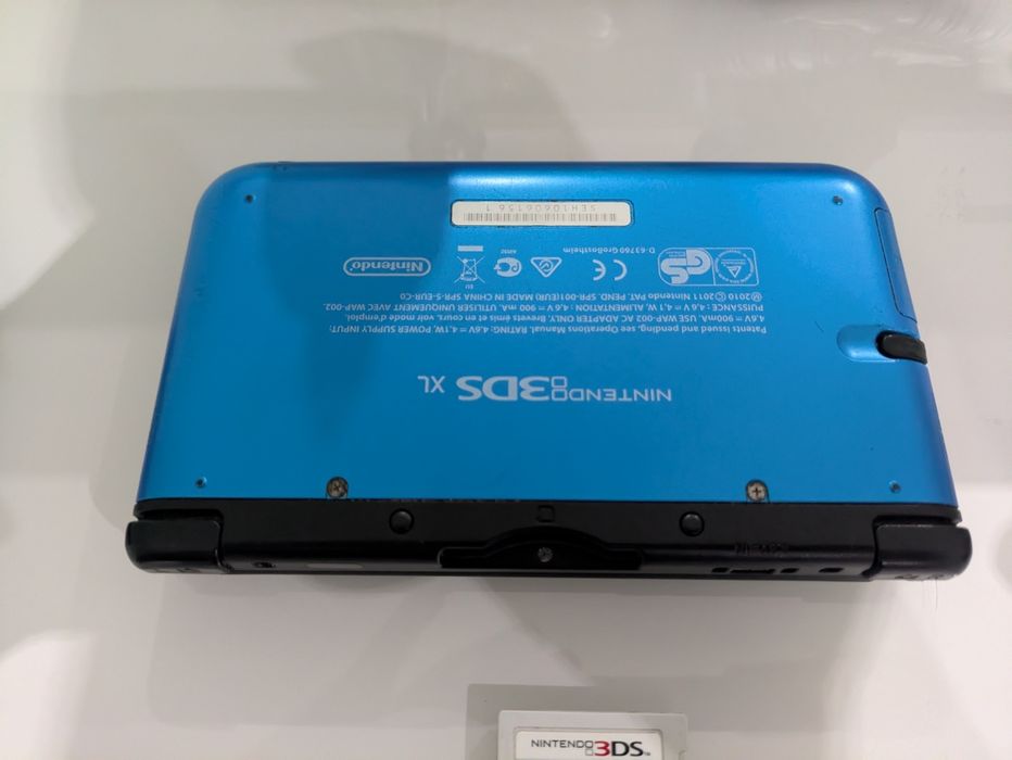 Nintendo 3ds desbloqueada 32gb