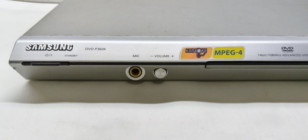 Проигрыватель DVD Samsung