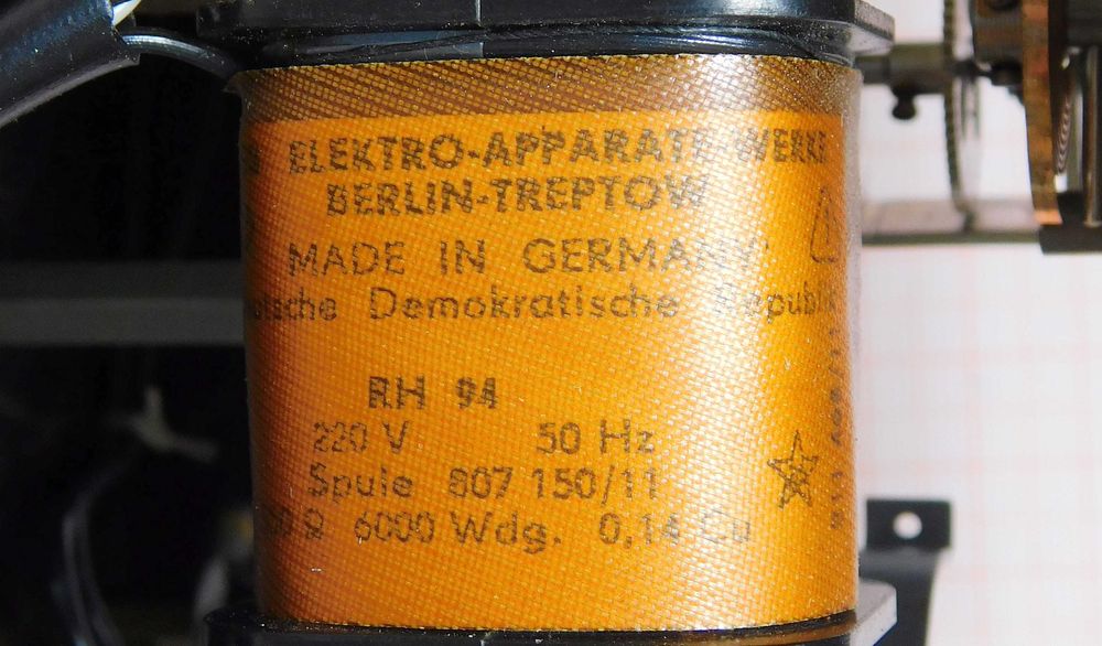 Przekaźnik czasowy 220V 50Hz 3min - 30min RZw EAW [K31]