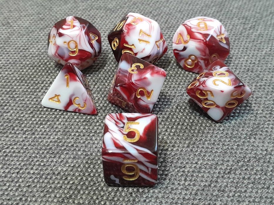 Набір червоно білих кубиків для DnD, Pathfinder та інших