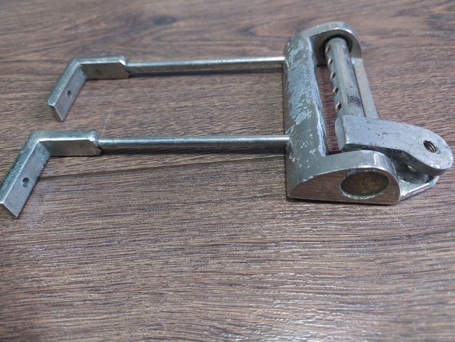 Комплектуючі для електрогітар Jolana