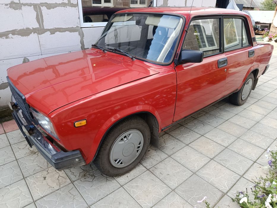 Продам ВАЗ 2107 1.6