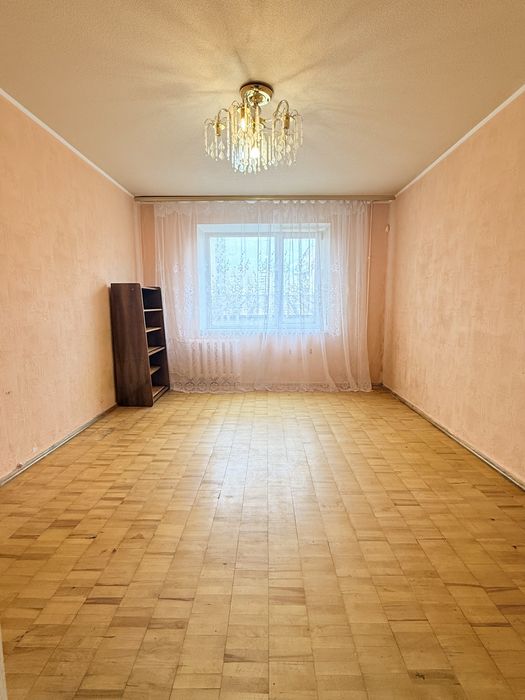 БЕЗ КОМІСІЇ Продаж 2-кімнатноі квартири. Деснянський р-н.