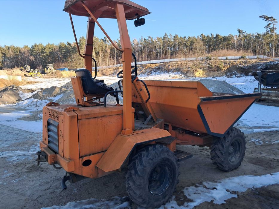 Wozidło Barford 4x4