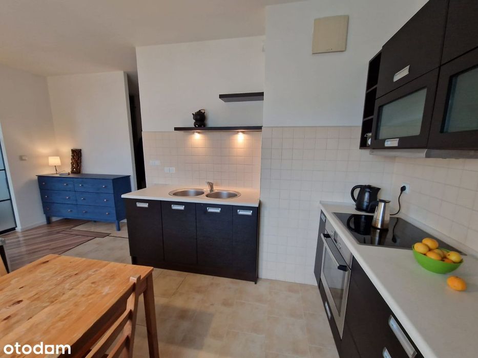 Wynajmę 2 pokojowe mieszkanie Ursynów, ul. Alternatywy 37 m² Loggia