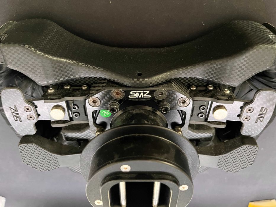 Volante Fanatec McLaren GT3 V2 + Mod Magnético SimMakerZ + Fanatec QR2