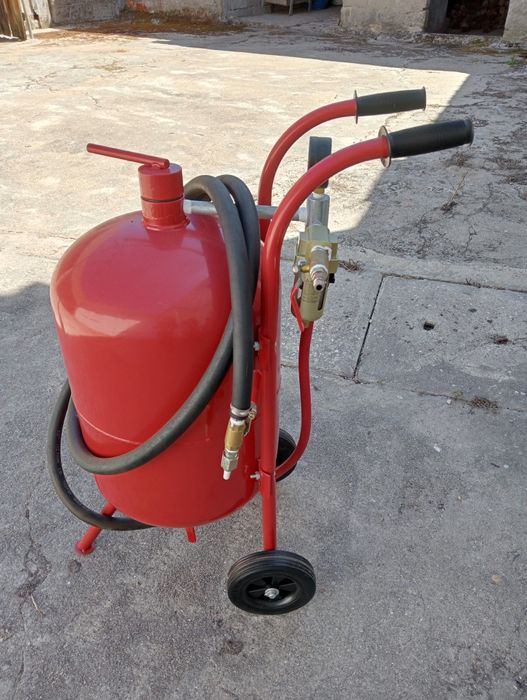 Máquina para decapagem