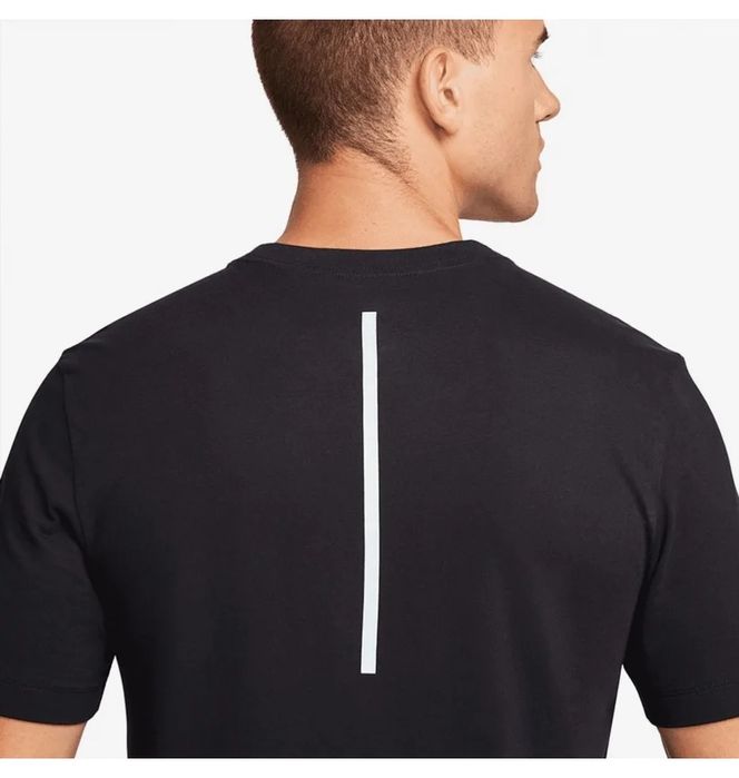 Футболка нова,  Nike Dri-Fit Run Division XL