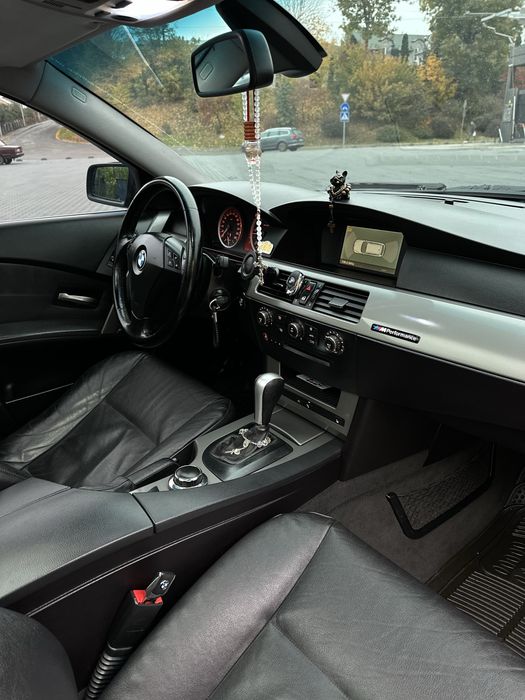 Продам BMW 5 e61