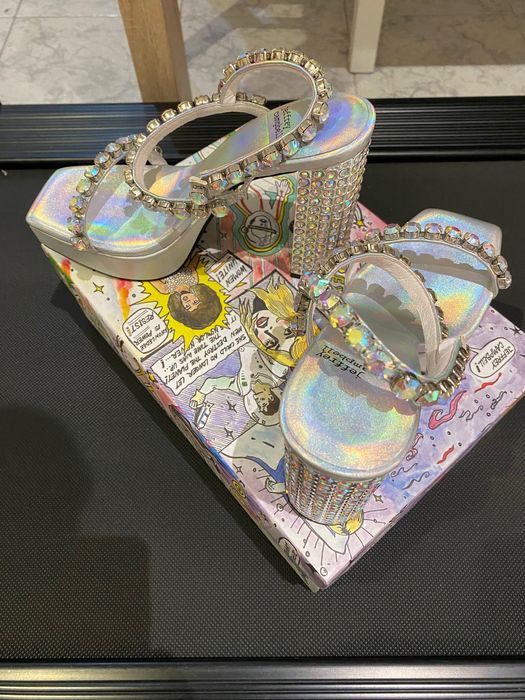 Sandálias jeffrey campbell