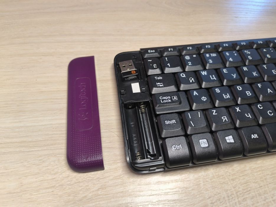 Блютуз клавіатура Logitech Rapoo