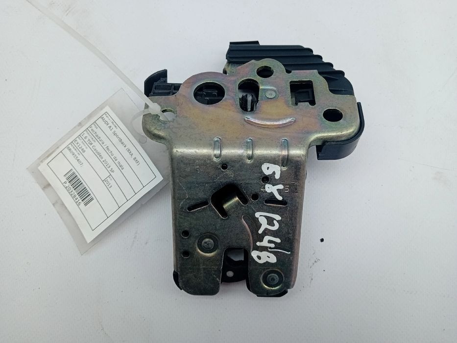 Fechadura / fecho da mala AUDI A1 Sportback (8XA, 8XF)