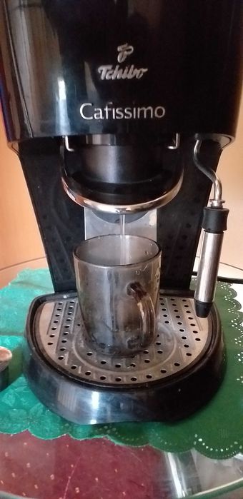 Sprawny ekspres do kawy Tchibo na kapsułki