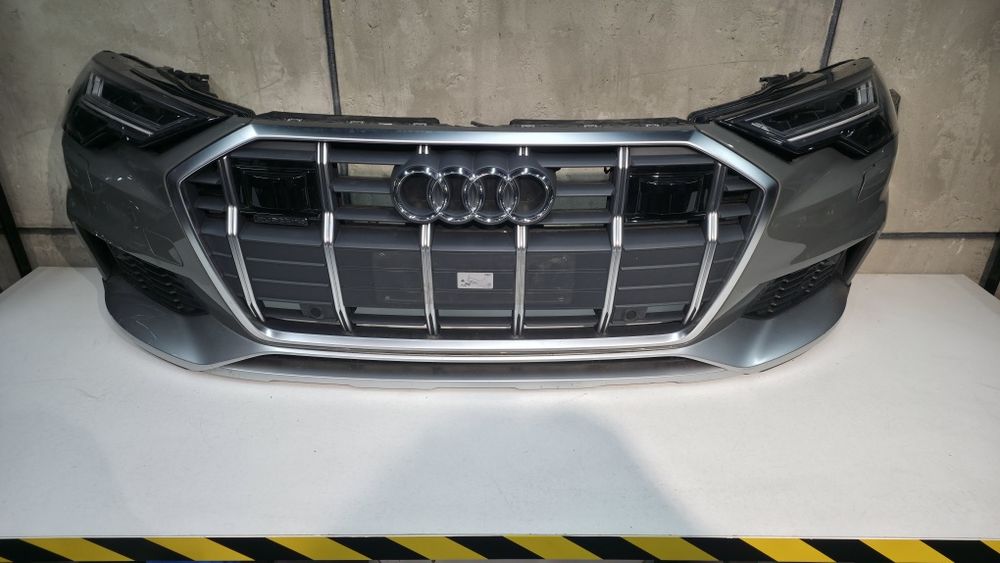 Бампер + фари Audi A6 C8 оригінал Європа комплект